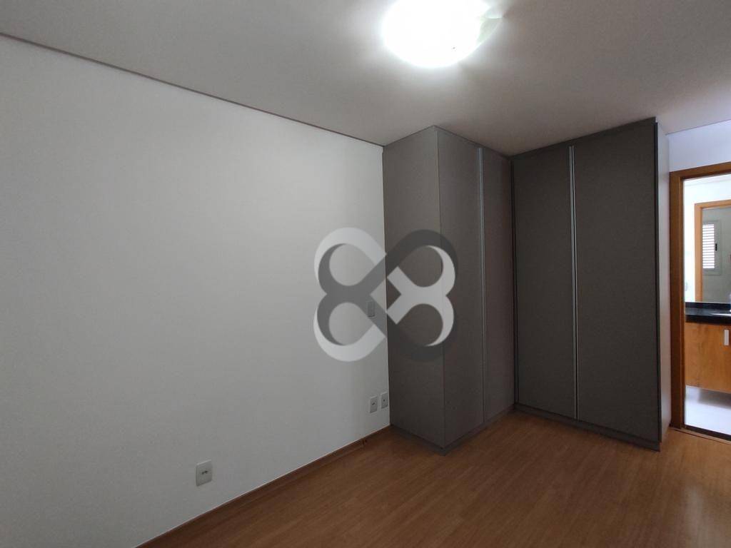 Apartamento para alugar com 3 quartos, 77m² - Foto 16