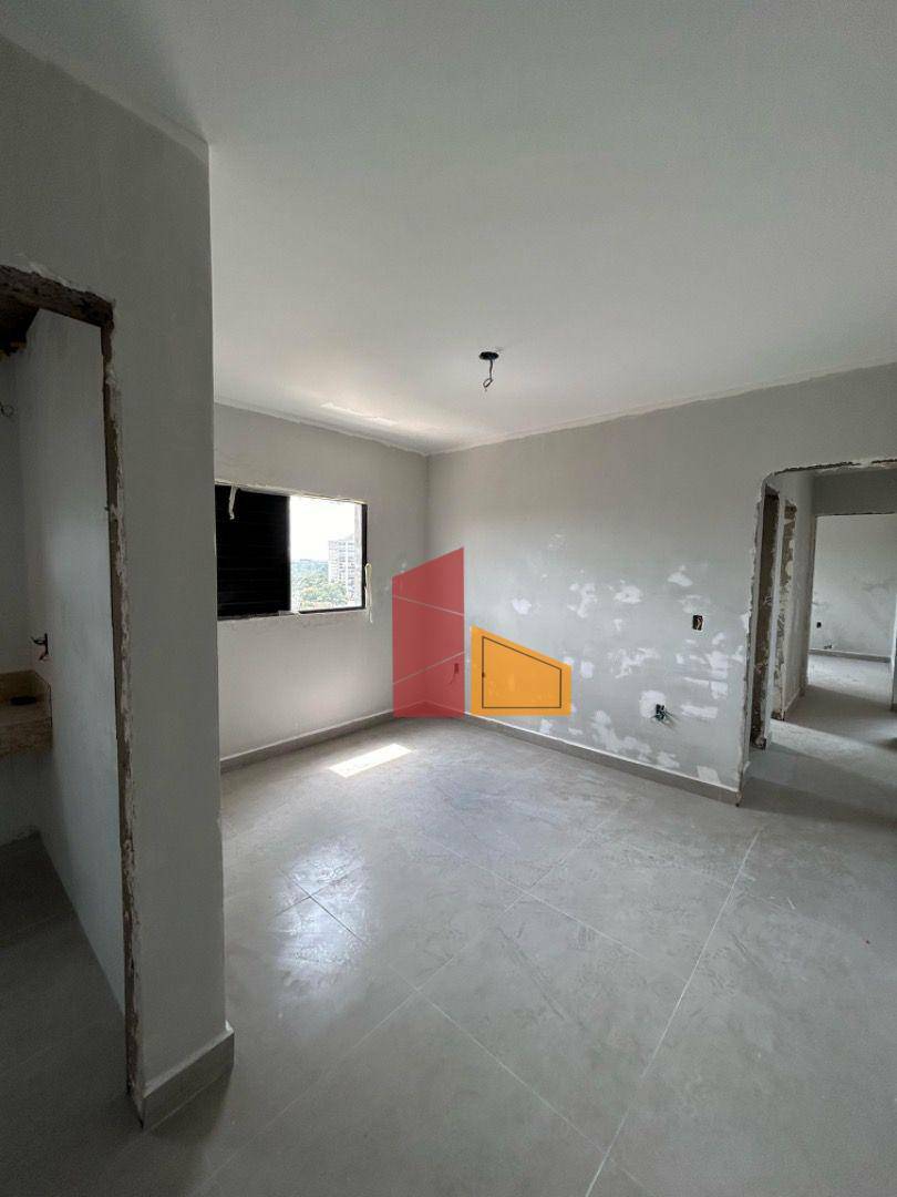 Apartamento à venda com 3 quartos, 100m² - Foto 11