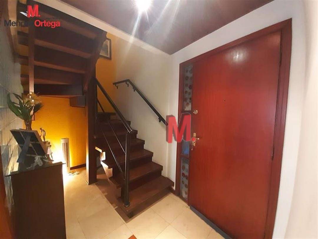 Apartamento à venda com 3 quartos, 286m² - Foto 11