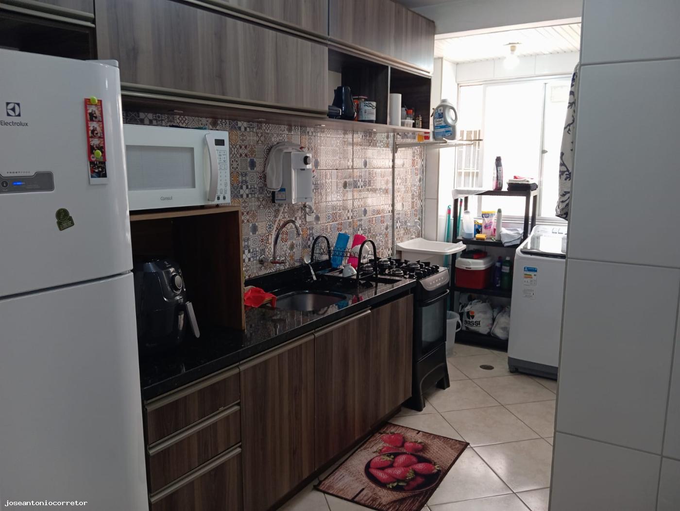 Apartamento à venda com 2 quartos, 55m² - Foto 11