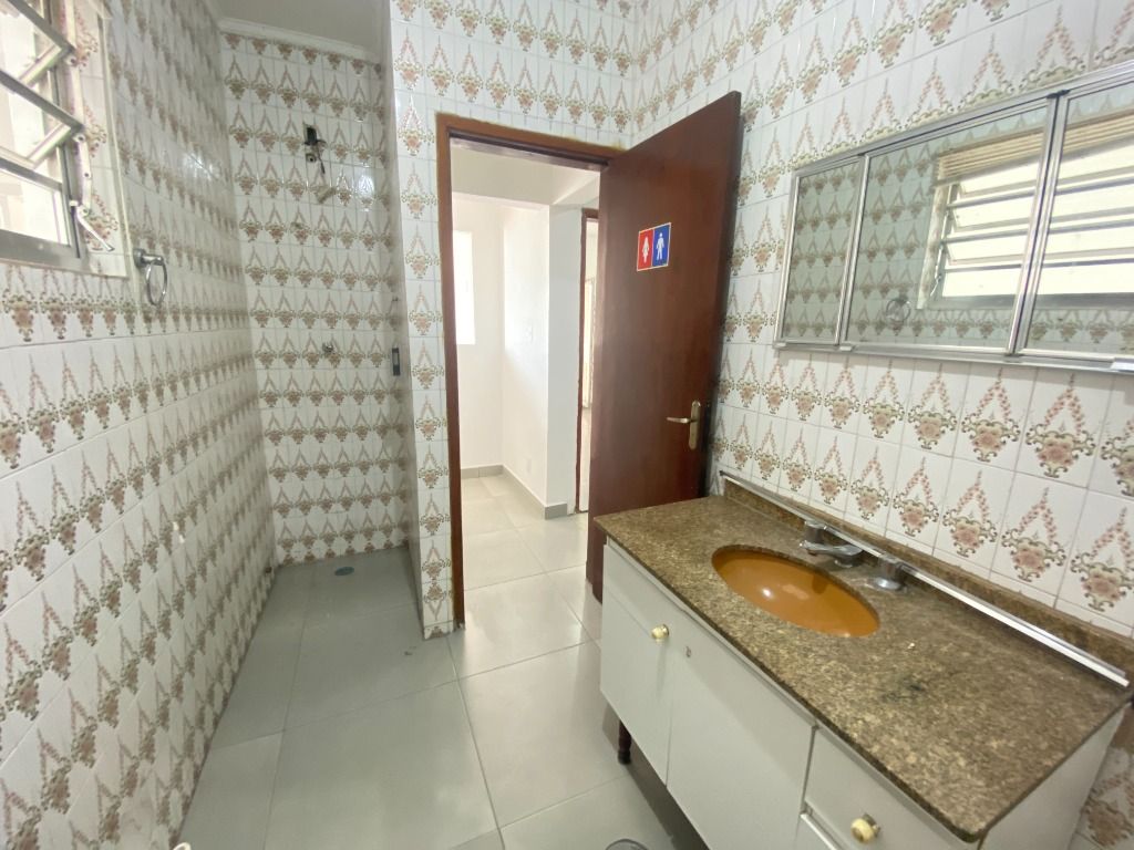 Casa para alugar com 3 quartos, 90m² - Foto 5