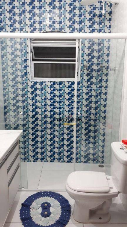 Sobrado à venda com 3 quartos, 185m² - Foto 11