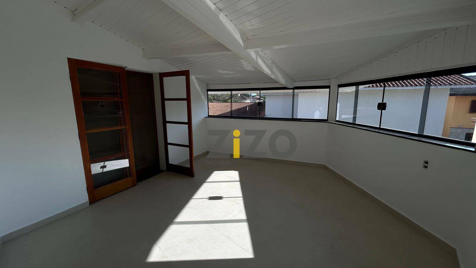 Casa de Condomínio à venda e aluguel com 3 quartos, 350m² - Foto 36