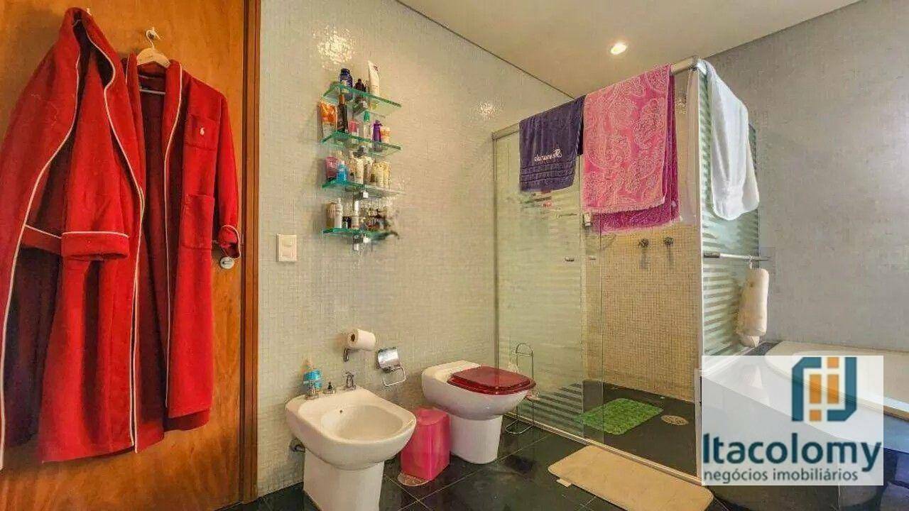 Casa de Condomínio à venda com 4 quartos, 531m² - Foto 40