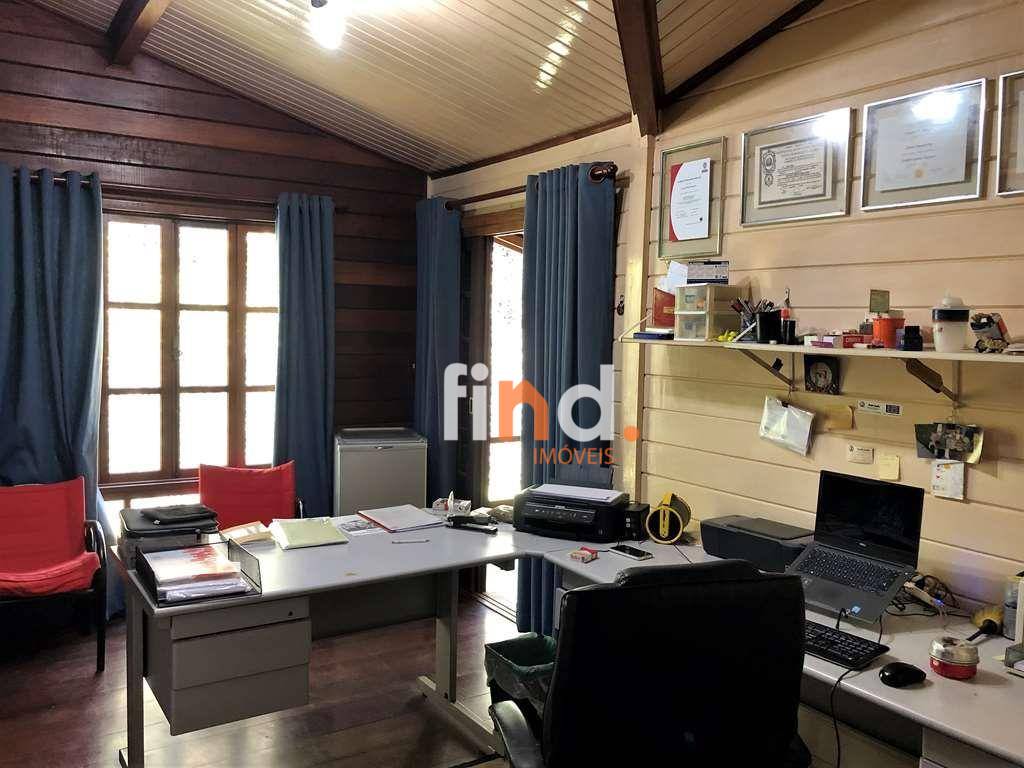 Casa de Condomínio à venda com 3 quartos, 237m² - Foto 7