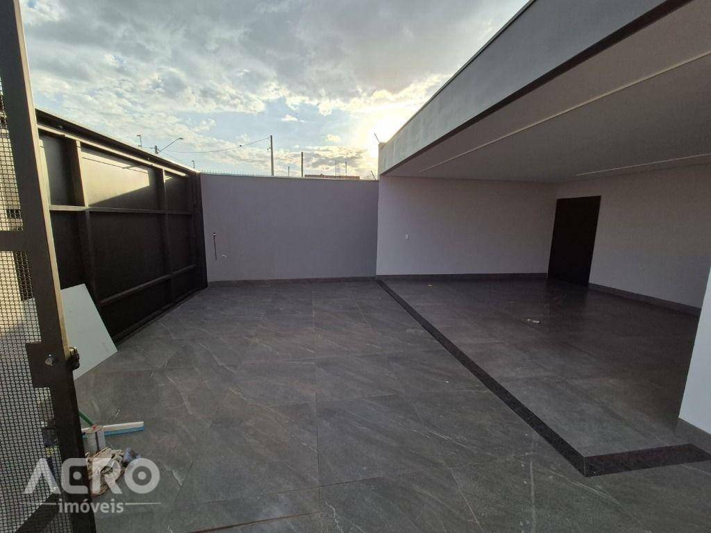 Casa à venda com 3 quartos, 180m² - Foto 29