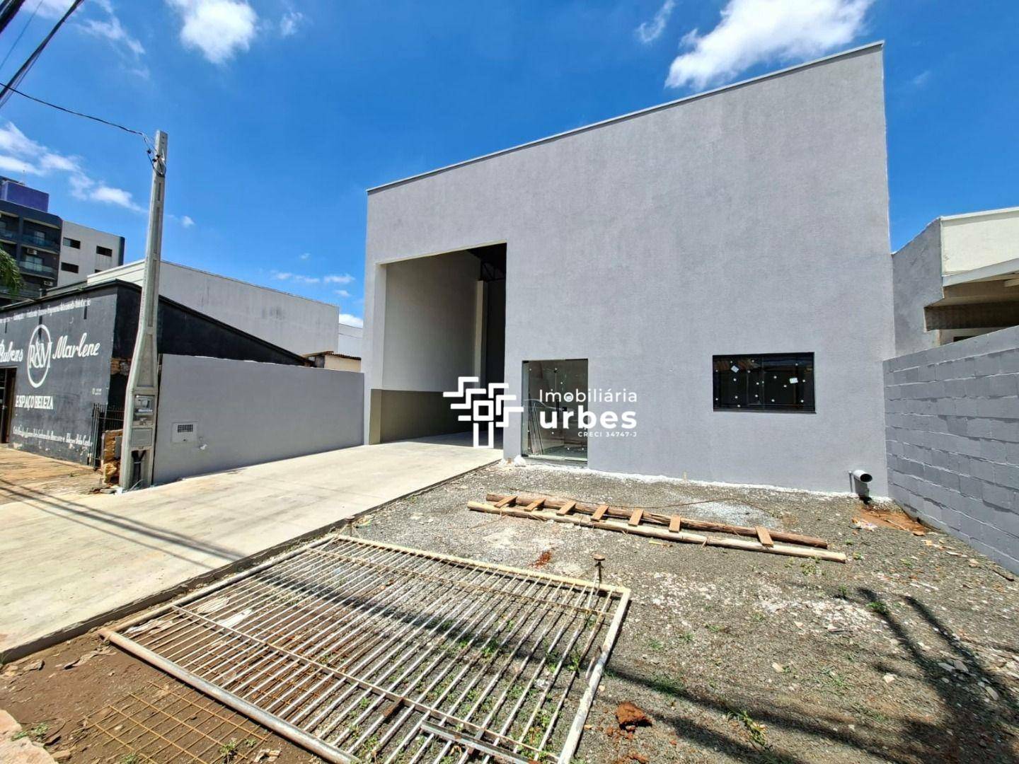 Loja-Salão, 341 m² - Foto 1