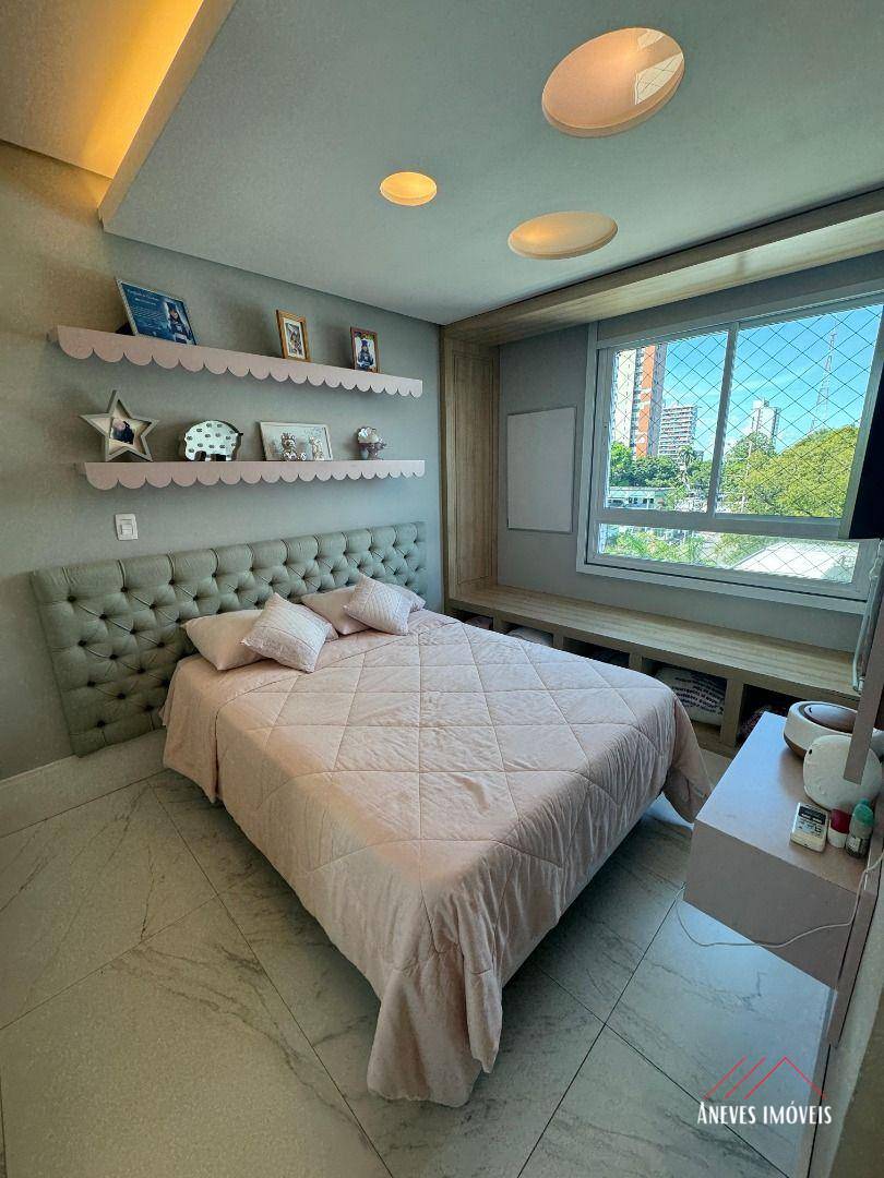 Apartamento à venda com 3 quartos, 200m² - Foto 16