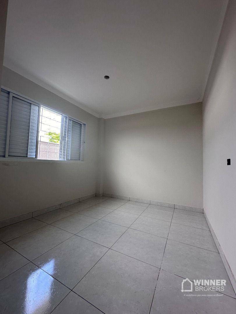 Casa à venda com 2 quartos, 62m² - Foto 9