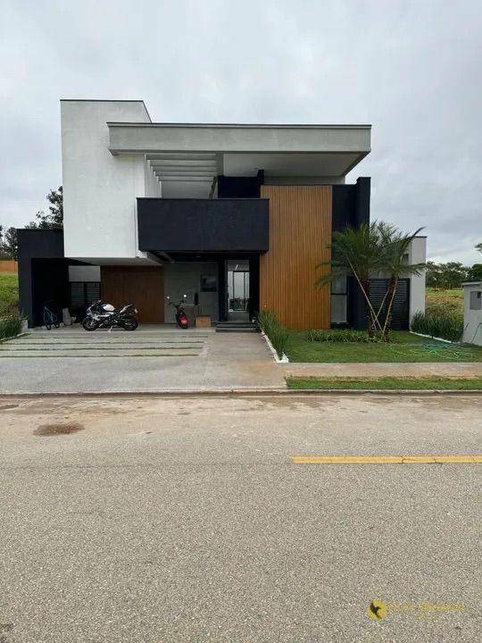 Casa de Condomínio à venda com 3 quartos, 238m² - Foto 4