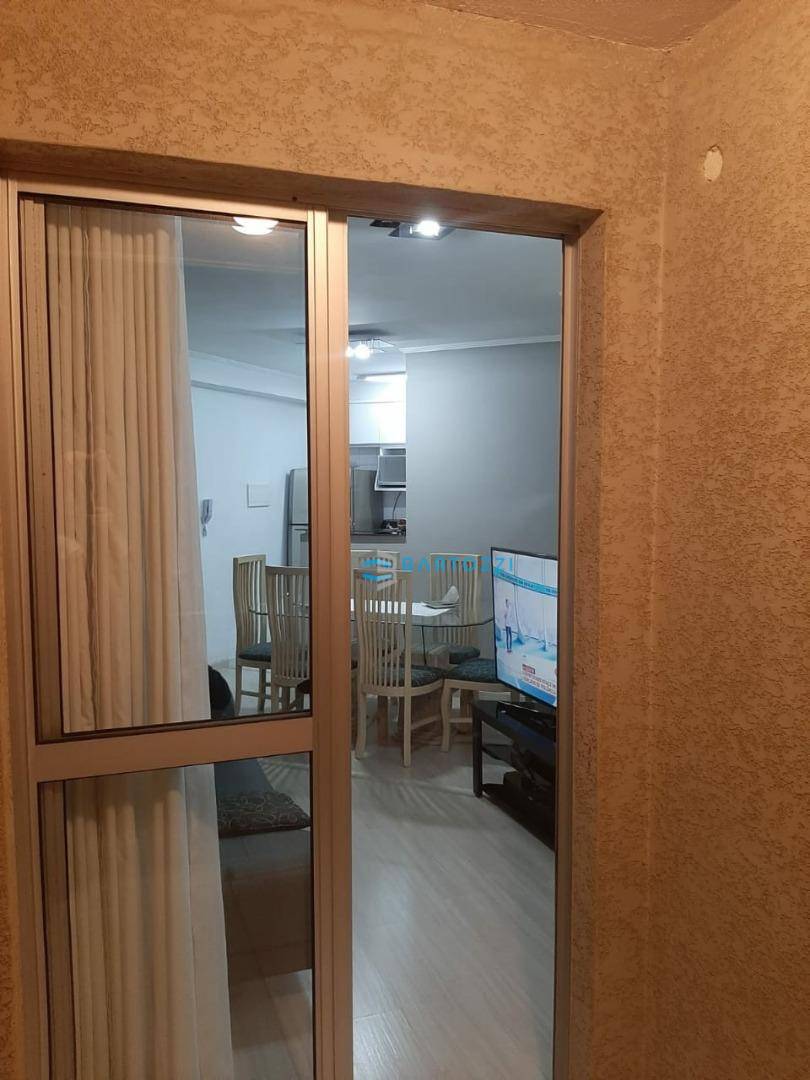 Apartamento à venda com 2 quartos, 49m² - Foto 13