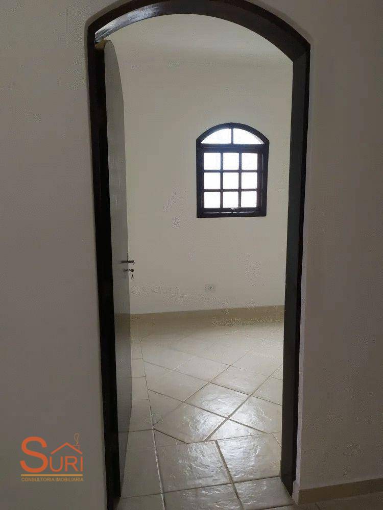 Casa à venda com 4 quartos, 303m² - Foto 10