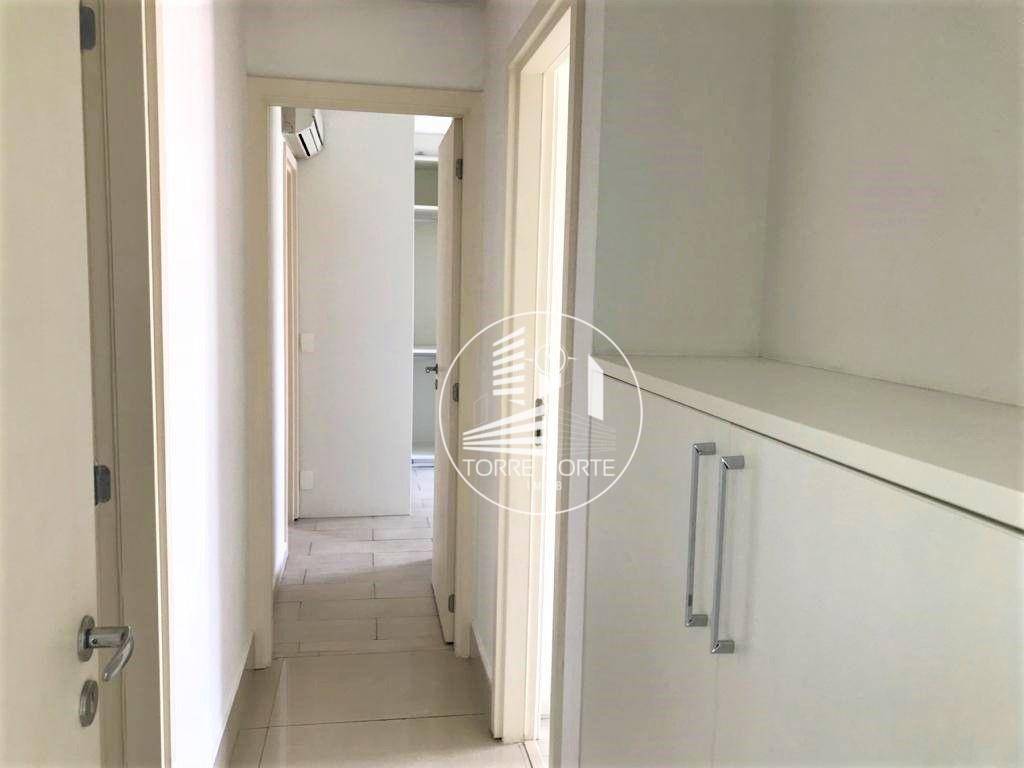 Apartamento à venda com 3 quartos, 127m² - Foto 18