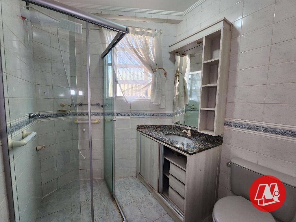 Apartamento para alugar com 2 quartos, 115m² - Foto 27