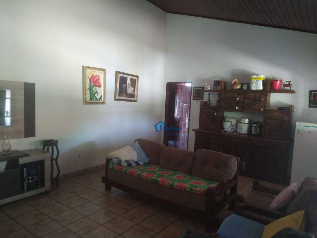 Chácara à venda com 2 quartos, 160m² - Foto 12