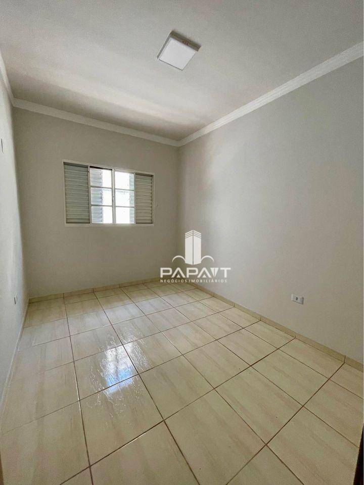 Casa à venda com 2 quartos, 70m² - Foto 2