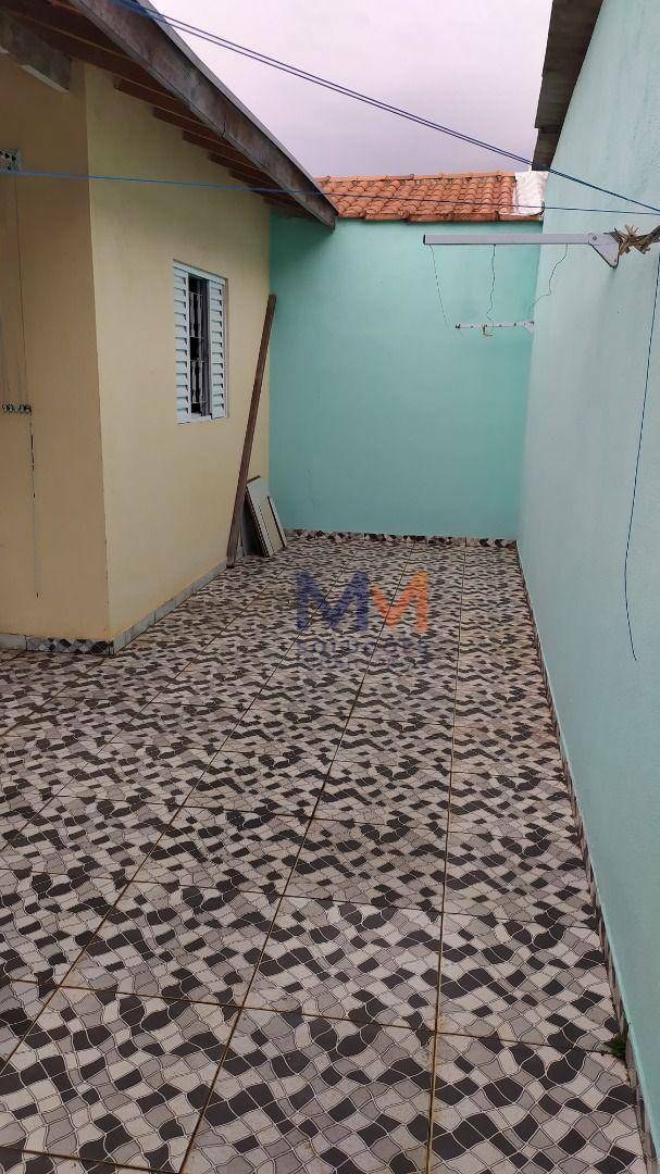 Casa à venda com 2 quartos, 70m² - Foto 19
