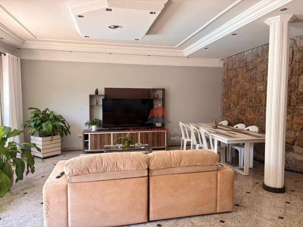 Casa, 3 quartos, 210 m² - Foto 5