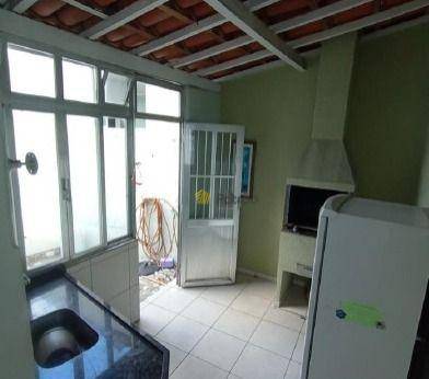 Casa à venda com 3 quartos, 178m² - Foto 5