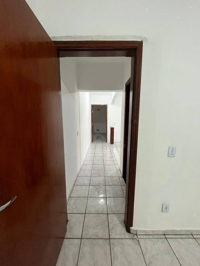 Casa à venda com 3 quartos, 121m² - Foto 16