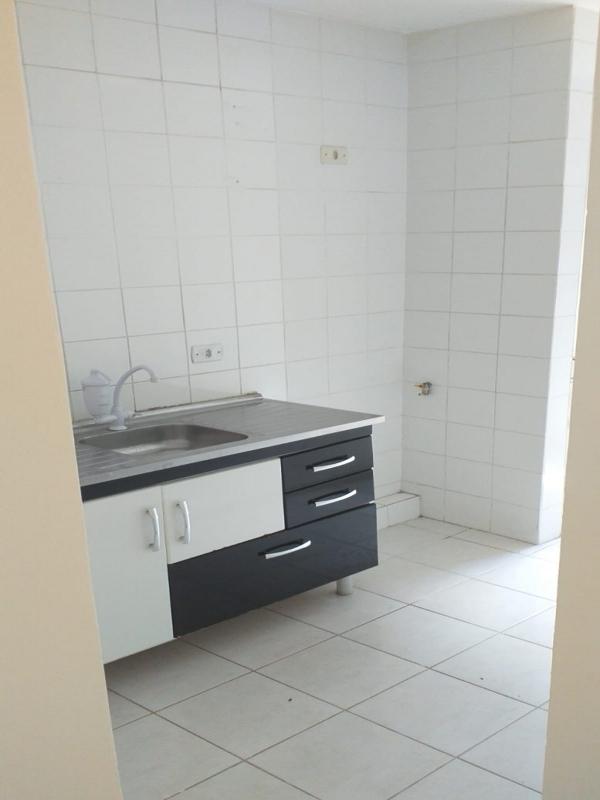 Apartamento à venda com 2 quartos, 44m² - Foto 4