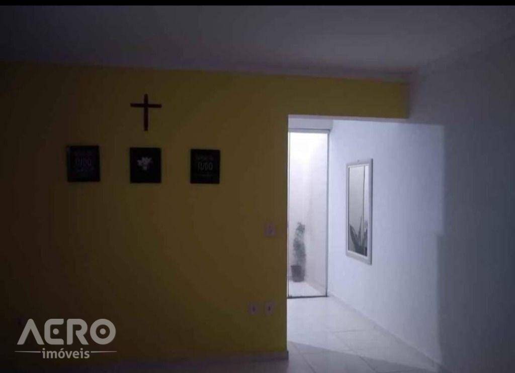 Casa à venda com 3 quartos, 160m² - Foto 20