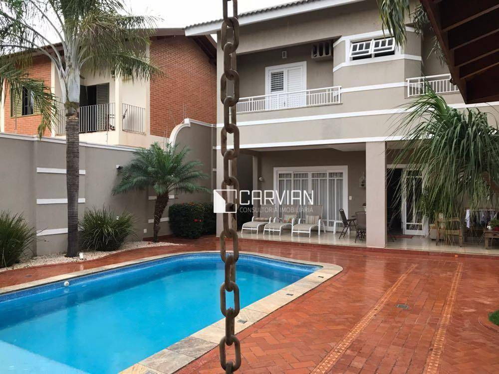 Casa à venda com 3 quartos, 342m² - Foto 1