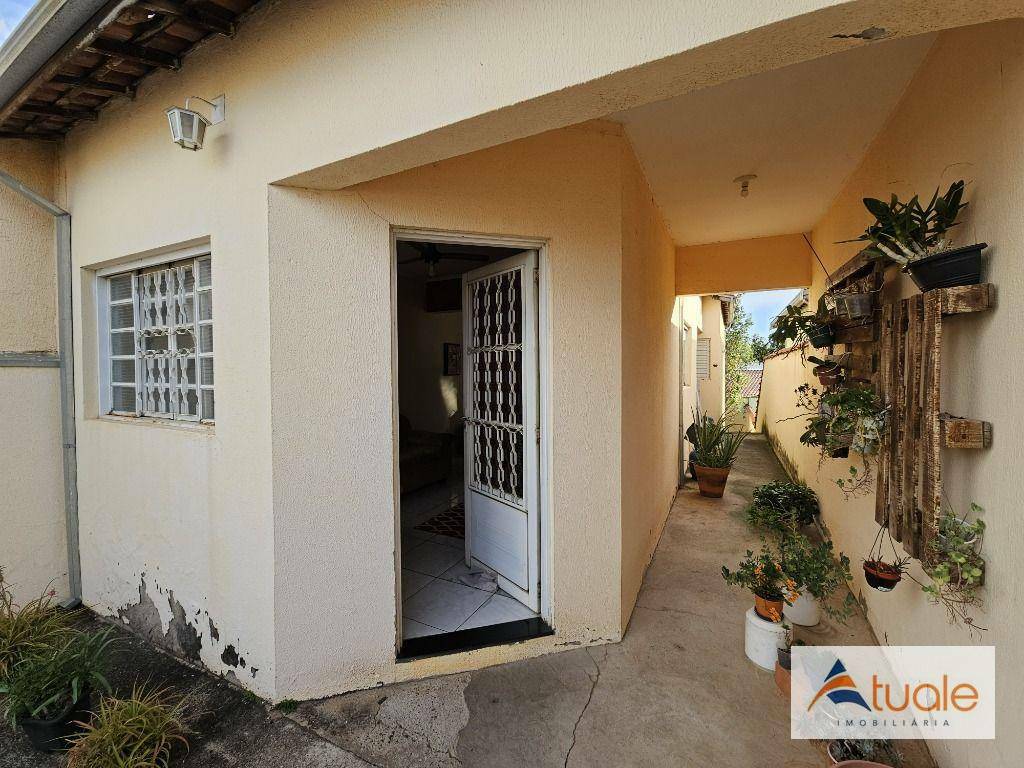 Casa à venda com 2 quartos, 70m² - Foto 5