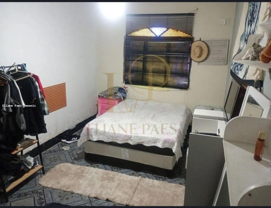 Casa à venda com 3 quartos, 200m² - Foto 3