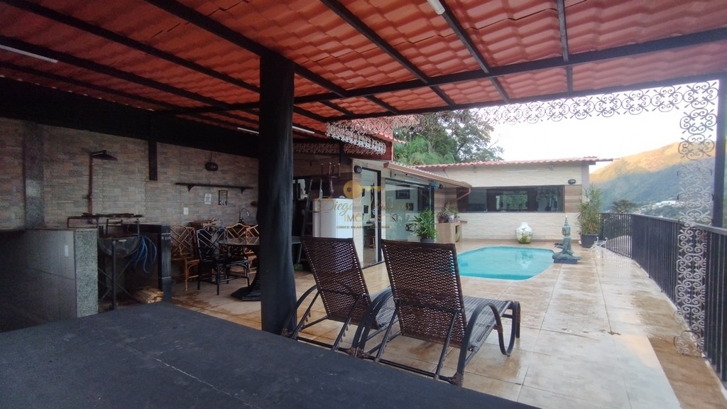 Casa à venda com 4 quartos, 226m² - Foto 30