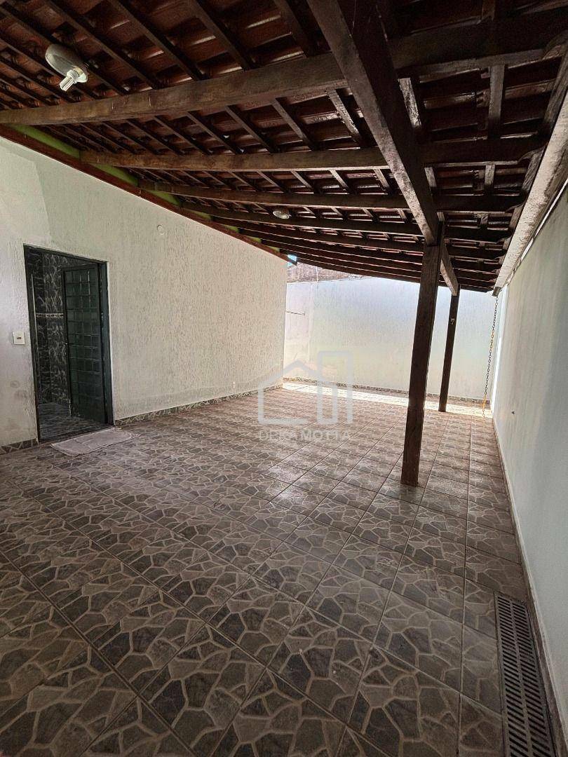 Casa à venda com 3 quartos, 70m² - Foto 15