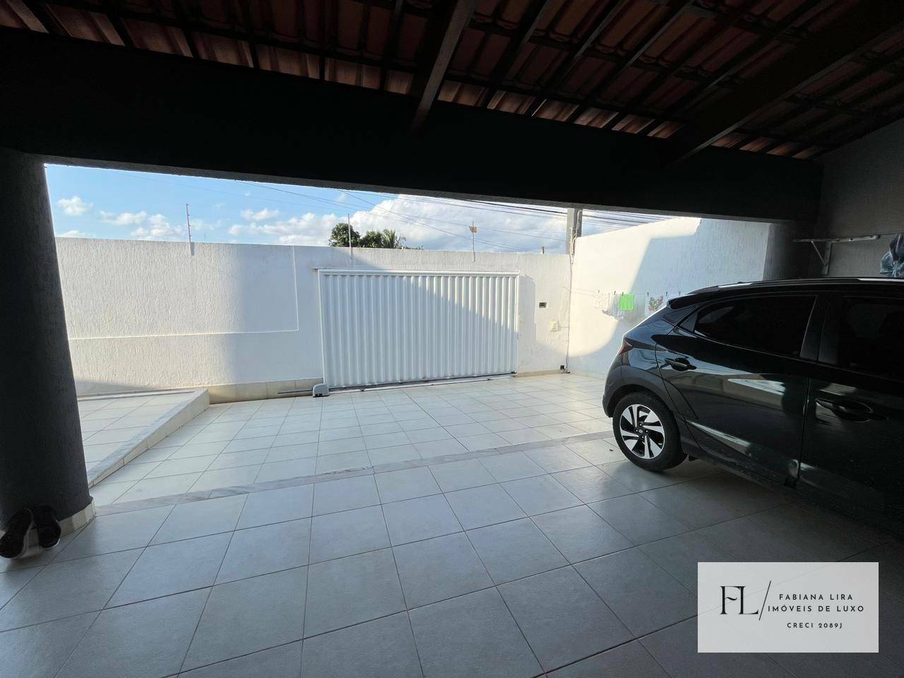 Casa à venda com 4 quartos, 300M2 - Foto 2