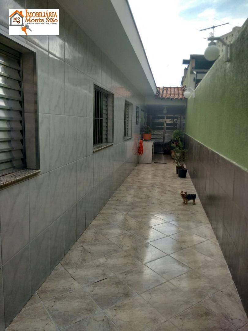 Casa à venda com 3 quartos, 200m² - Foto 23