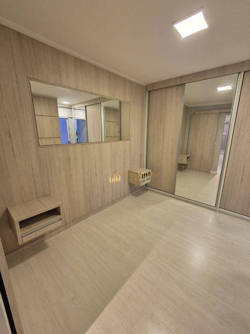 Apartamento à venda com 2 quartos, 63m² - Foto 7