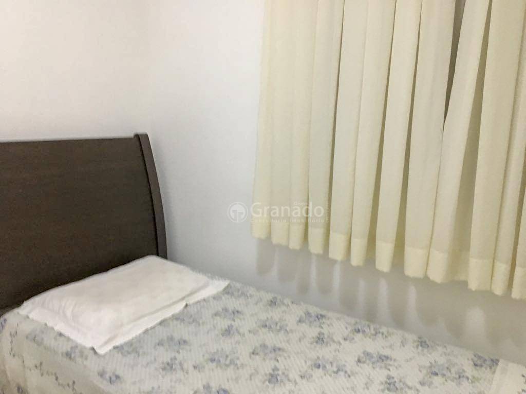 Apartamento à venda com 3 quartos, 90m² - Foto 6