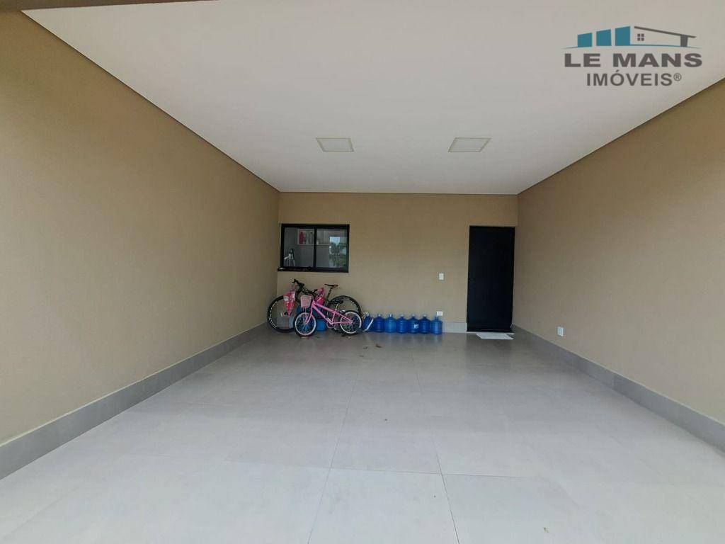 Casa de Condomínio à venda e aluguel com 3 quartos, 280m² - Foto 4