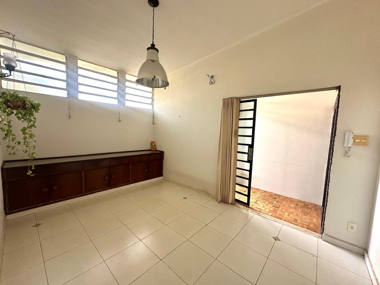 Casa à venda com 3 quartos, 360m² - Foto 17