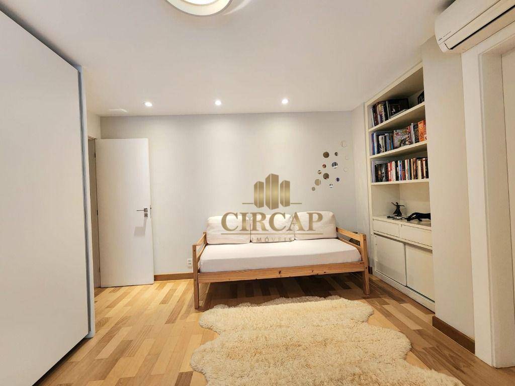 Apartamento à venda com 4 quartos, 278m² - Foto 15