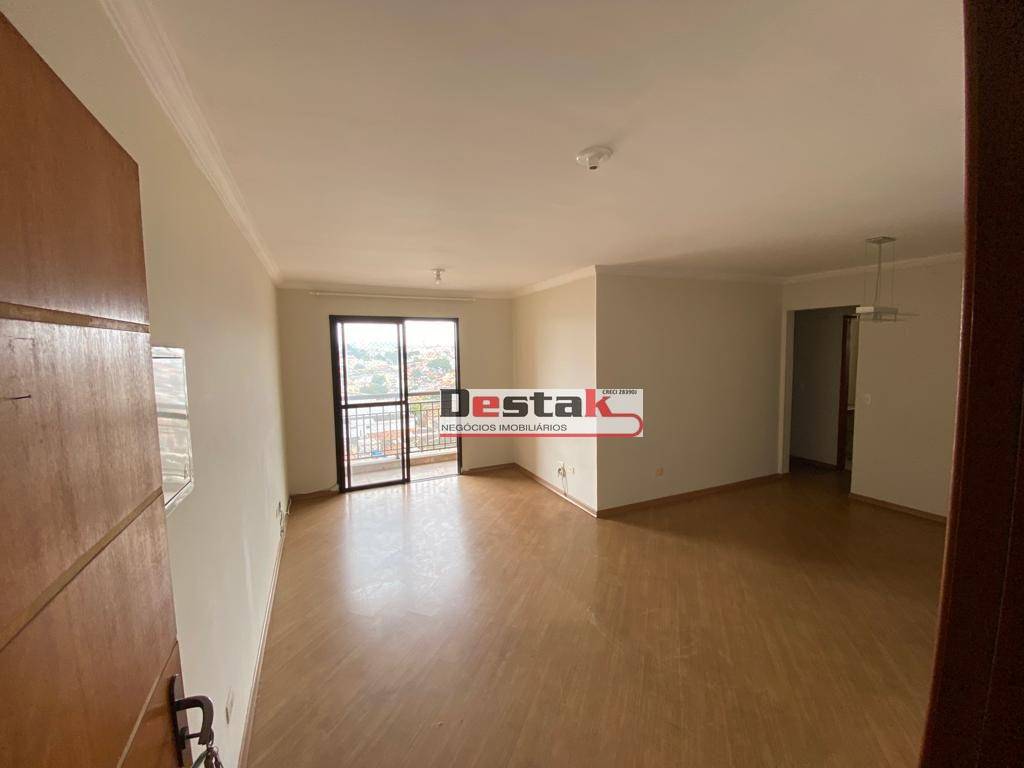 Apartamento à venda com 3 quartos, 86m² - Foto 3