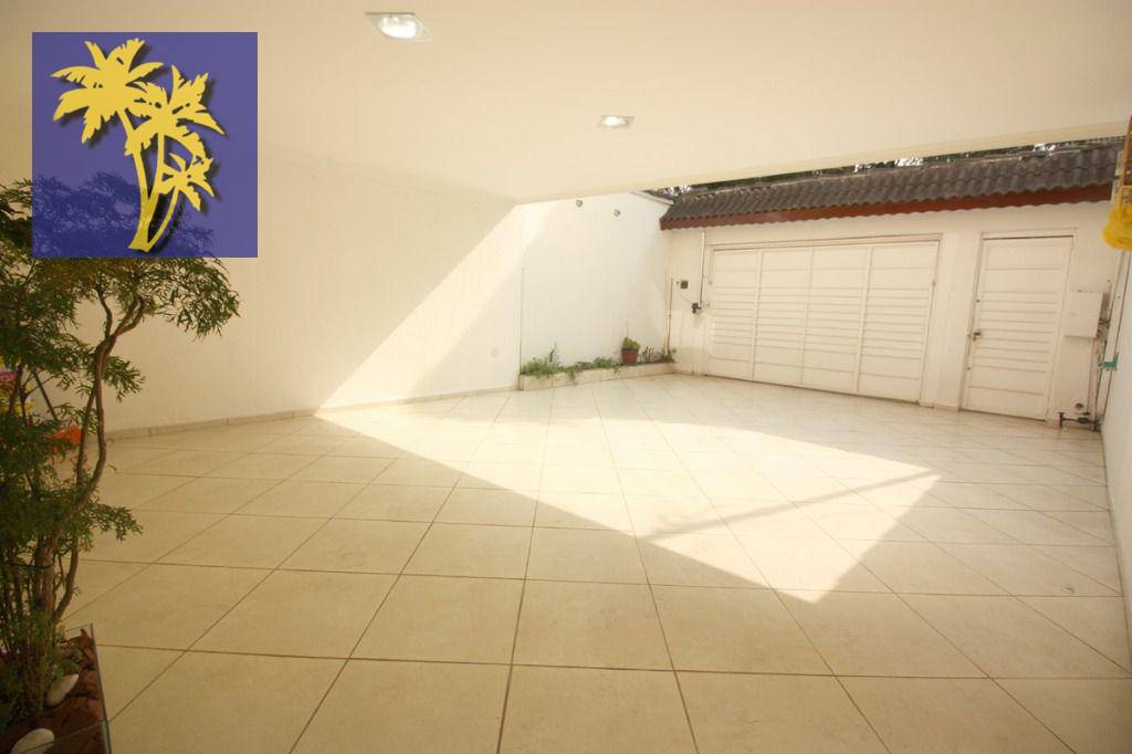 Sobrado à venda com 3 quartos, 270m² - Foto 4