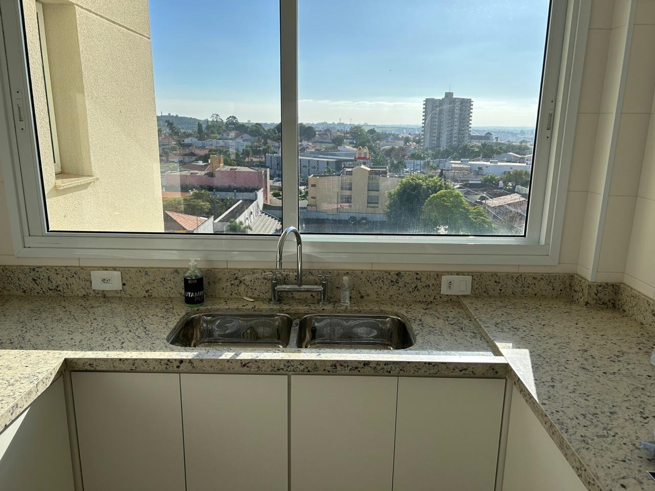 Apartamento à venda com 3 quartos, 162m² - Foto 2