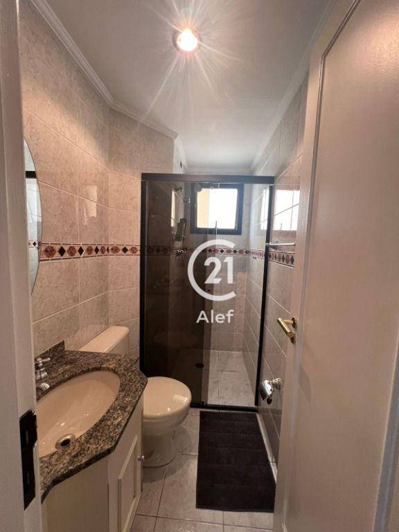 Apartamento à venda com 3 quartos, 97m² - Foto 11