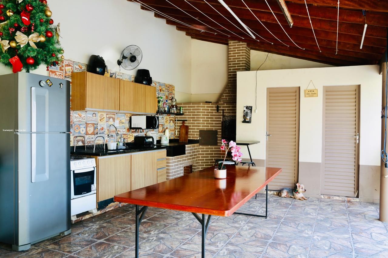 Casa à venda com 4 quartos, 500m² - Foto 16