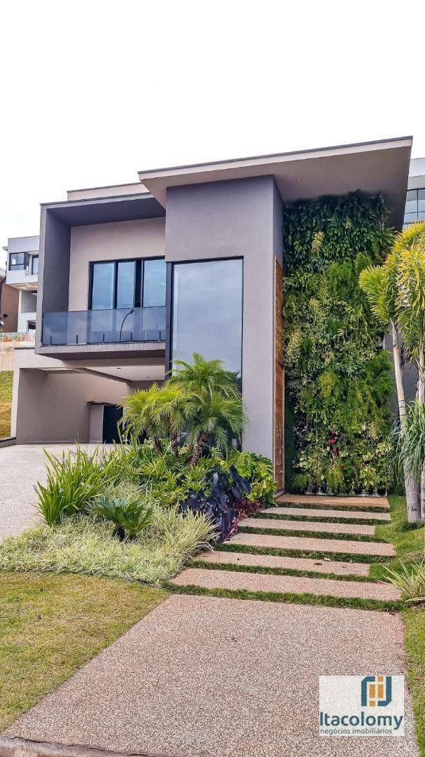 Casa de Condomínio à venda com 4 quartos, 300m² - Foto 1