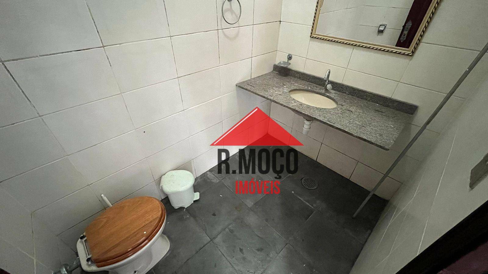 Casa à venda com 3 quartos, 180m² - Foto 6