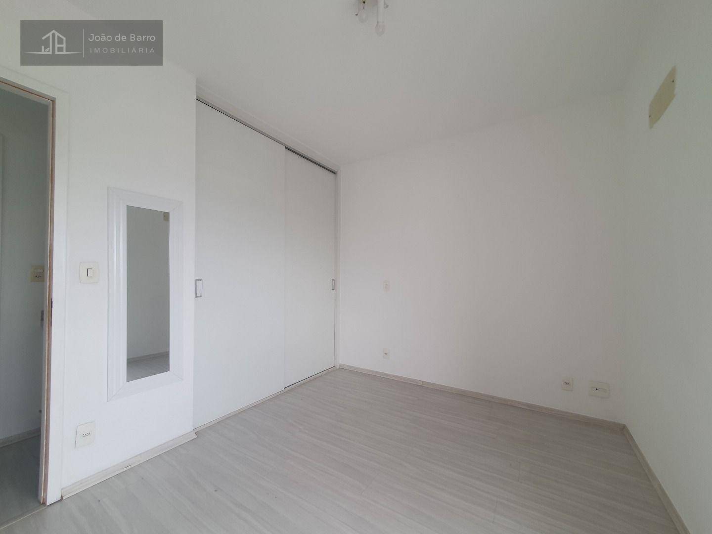 Apartamento para alugar com 1 quarto, 45m² - Foto 10