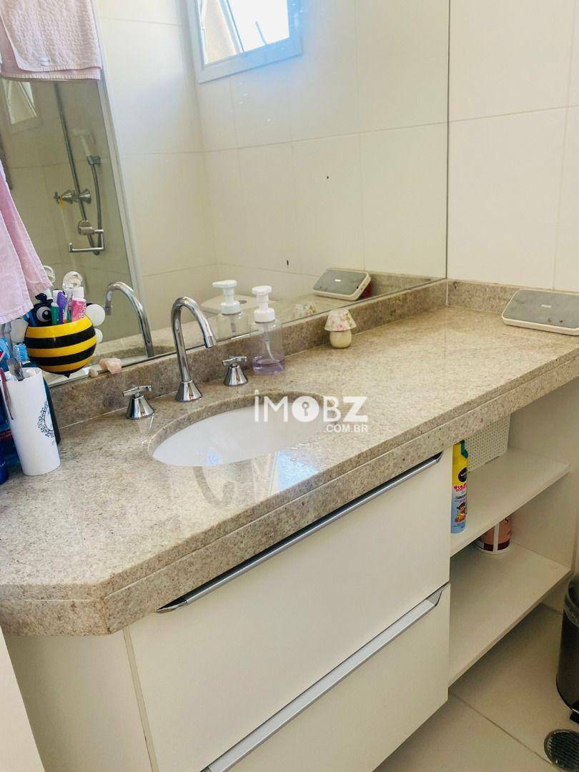 Apartamento à venda com 2 quartos, 77m² - Foto 8