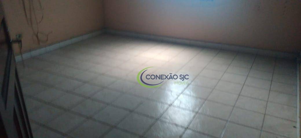 Casa à venda com 3 quartos, 190m² - Foto 2