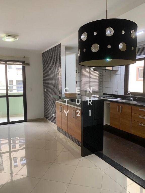 Apartamento à venda com 2 quartos, 80m² - Foto 3