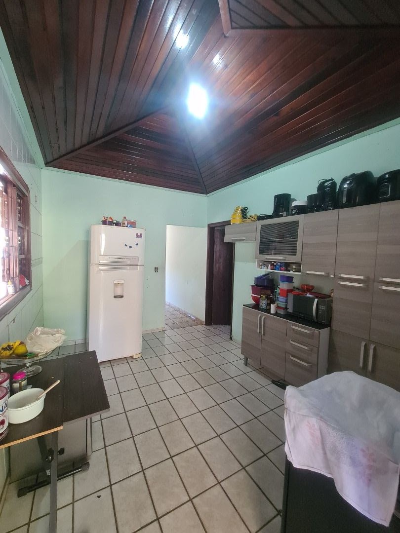 Casa à venda com 3 quartos, 170m² - Foto 10